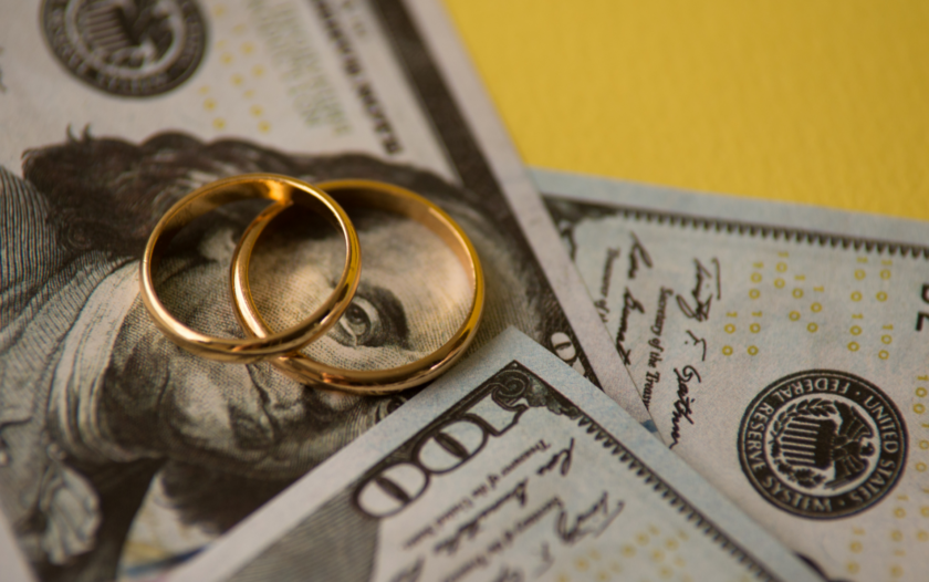 A Marriage ceremony Mortgage or Your Credit score Card: Which is Higher to Pay for Your Huge Day?